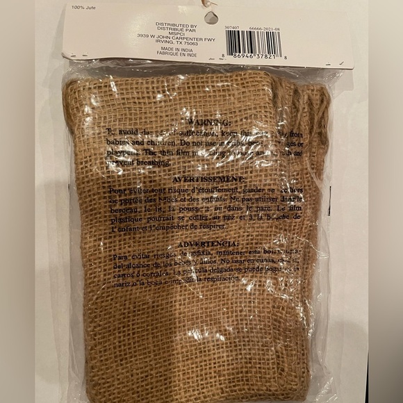 Celebrate It 100% Jute Favor Bags Drawstring 6 PC - Picture 2 of 4